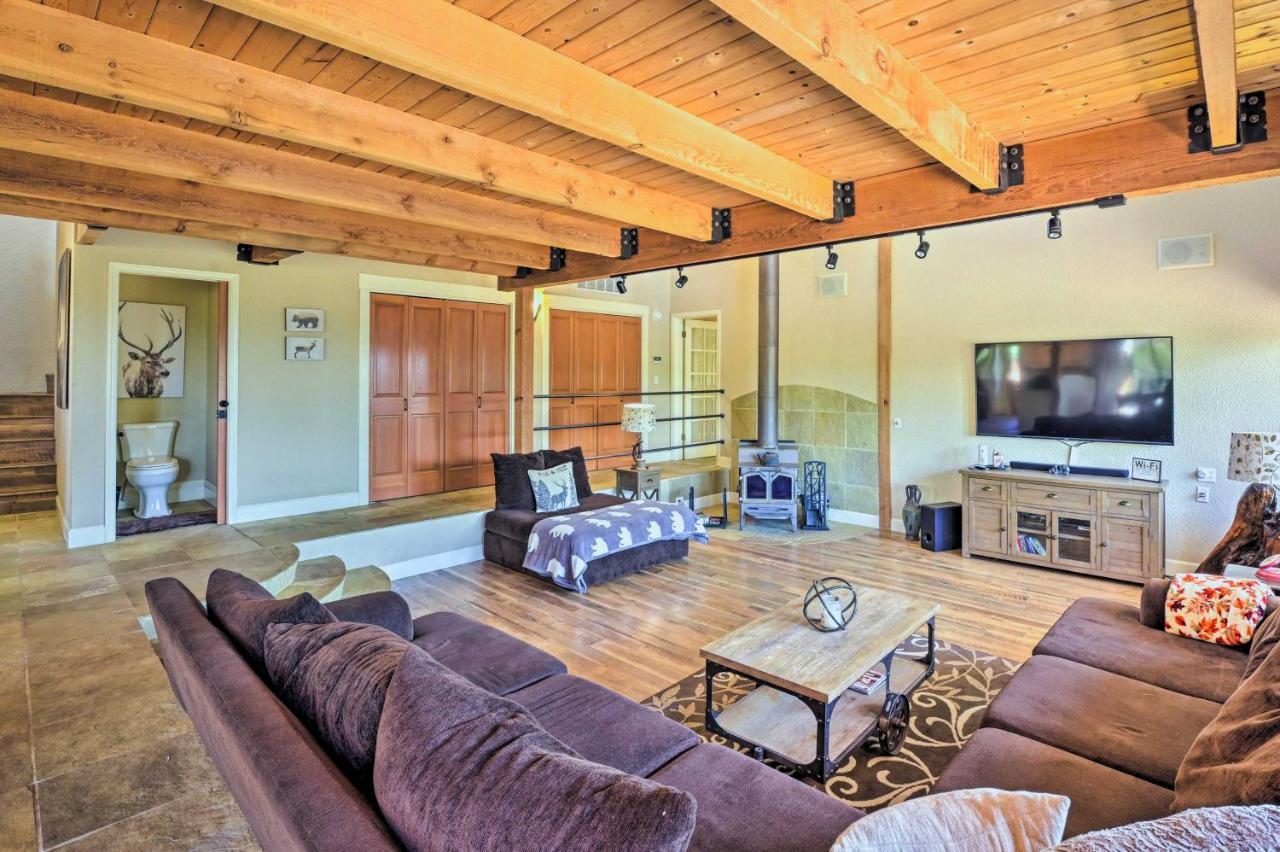 Auberry Home In Sierra National Forest With Fire Pit Exterior photo
