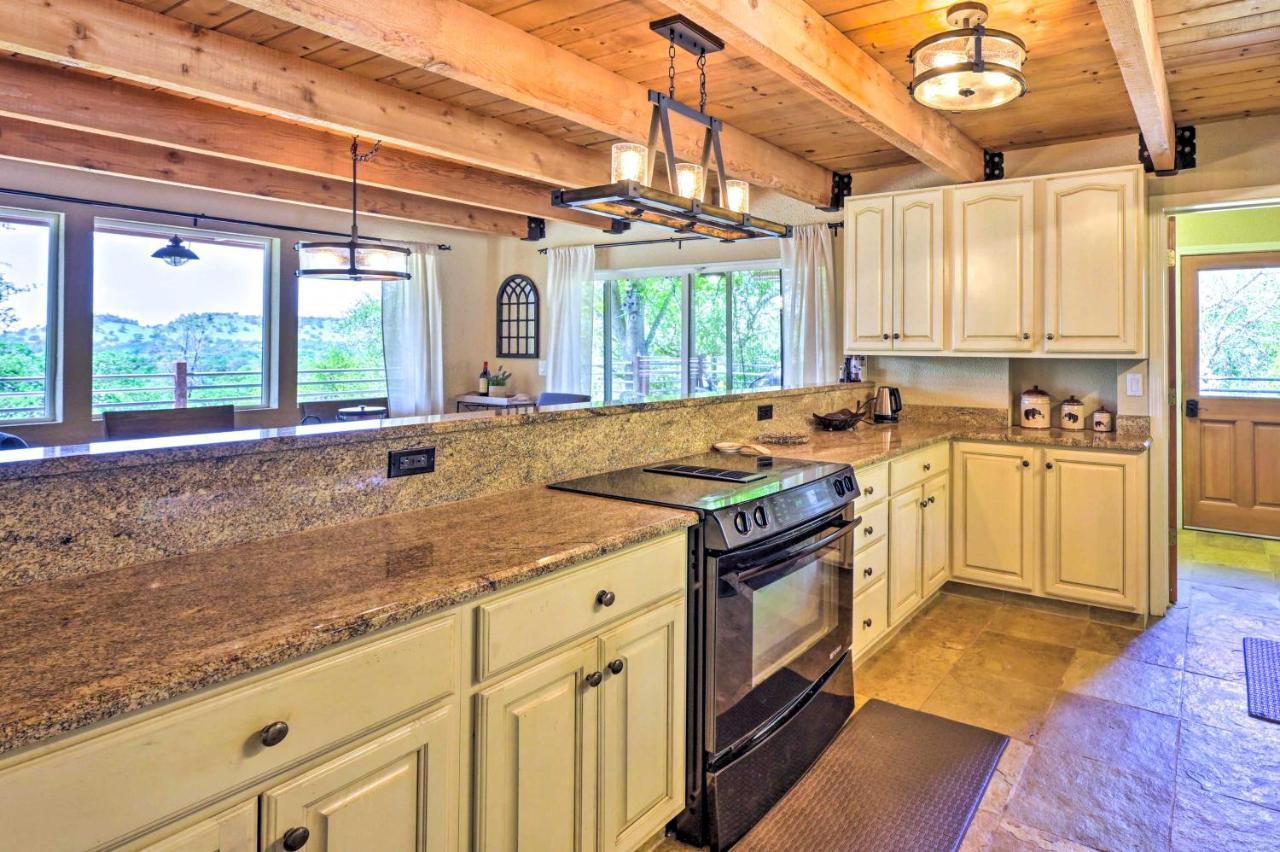 Auberry Home In Sierra National Forest With Fire Pit Exterior photo